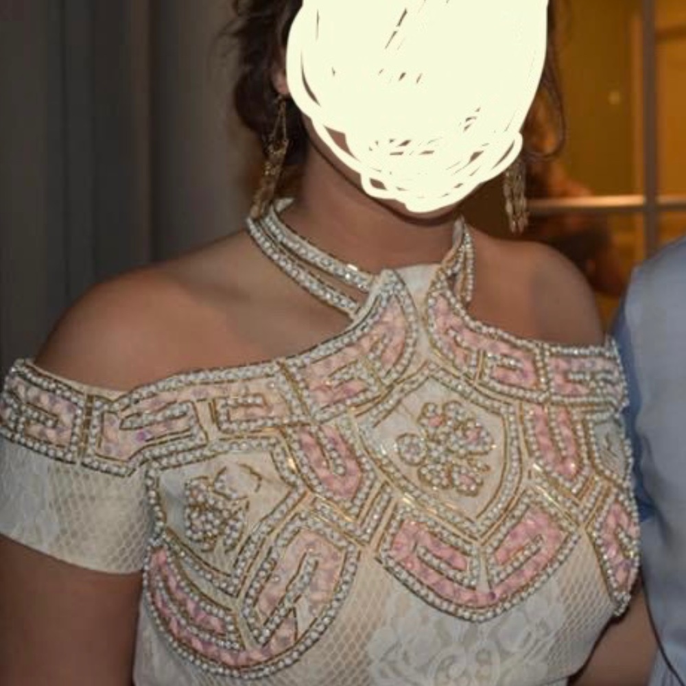 Prom Dress - Picture 3 of 4
